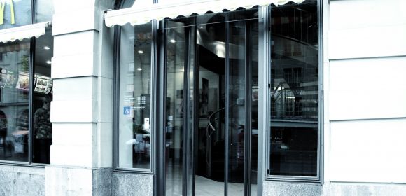Faltflügeltür FFM Die Komfortlösung für enge Platzverhältnisse